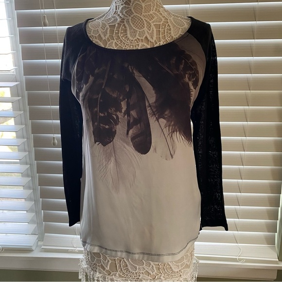 Orsay Top feather print long sleeves scoop neckline Chic bohemian vibe Blouse M - Picture 1 of 10